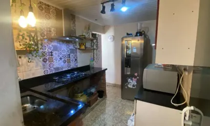 Casa para Venda em Bragança Paulista, Vila Bianchi, 2 dormitórios, 1 banheiro, 1 vaga