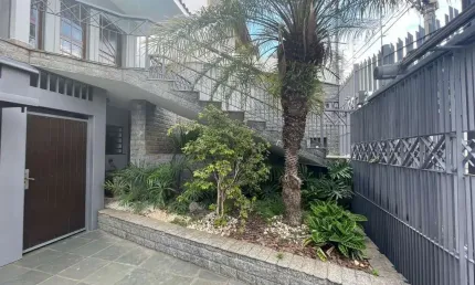 Casa para Venda em Bragança Paulista, Jardim Europa, 3 dormitórios, 1 suíte, 3 banheiros, 4 vagas