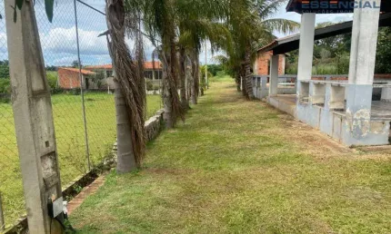 Chácara com 3 dormitórios à venda, 2593 m² por R$ 450.000,00 - Recanto da Amizade - Botucatu/SP