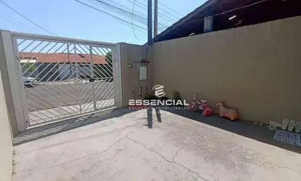 Casa com 2 dormitórios à venda, 67 m² por R$ 215.000,00 - Jardim Monte Mor - Botucatu/SP
