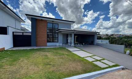 Casa com 3 dormitórios à venda, 240 m² por R$ 1.350.000,00 - Residencial Chácara Santo Antonio - Botucatu/SP