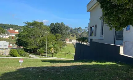 Terreno para Venda em Santana de Parnaíba, Alphaville
