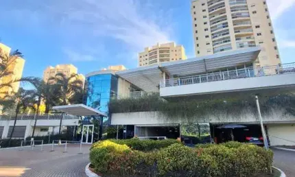 Apartamento para Locação em Santana de Parnaíba, Tamboré, 2 dormitórios, 2 suítes, 2 banheiros, 2 vagas