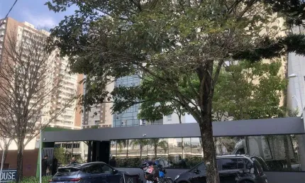 Apartamento para Locação em Barueri, Alphaville Centro Industrial e Empresarial/Alphaville., 1 dormitório, 1 banheiro, 1 vaga
