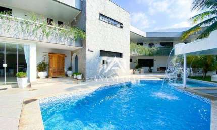 Casa no condomínio Novo Leblon com 4 suítes - Barra da Tijuca
