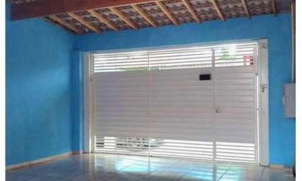 Sobrado para Venda em São José dos Campos, Jardim Pararangaba, 4 dormitórios, 1 suíte, 1 banheiro, 1 vaga