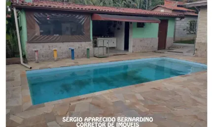 Chácara para Venda em São José dos Campos, Putim, 3 dormitórios, 1 suíte, 1 banheiro, 15 vagas