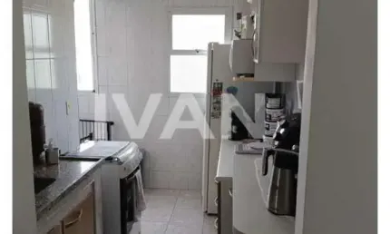 Apartamento para Venda em Jacareí, Parque Santo Antônio, 2 dormitórios, 1 banheiro, 1 vaga