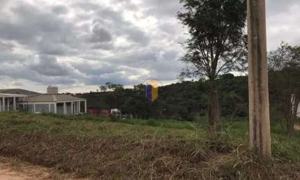 Terreno à venda na Rua Quirino de Mello, Aparecidinha, Sorocaba