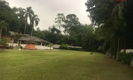 Chácara / sítio com 3 quartos para alugar na Didier Geraldo de Camargo Neto, 5, Caputera, Arujá por R$ 30.000