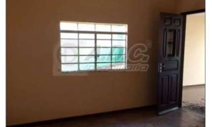 Casa com 2 quartos à venda na Rua Jesuíno Rabello, 409, Vila Milton, Guarulhos por R$ 450.000