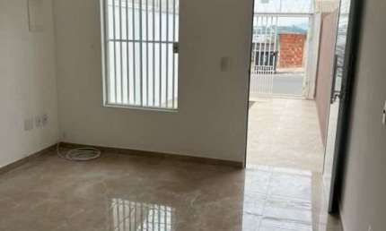 Casa com 2 quartos para alugar na Etelvina Abreu Oliveira, 140, Jardim Paulista, Sorocaba por R$ 1.600