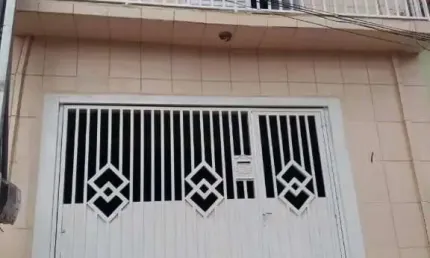 Casa com 3 quartos à venda na Sales, 51, Chácara Cabuçu, Guarulhos por R$ 215.000