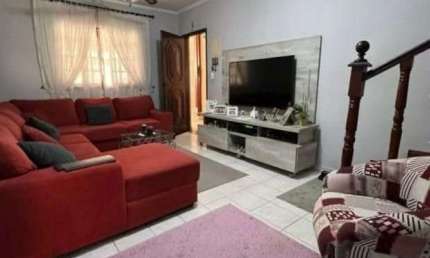 Casa com 3 quartos à venda na Rio Cedros, 193, Vila Sabatino, Guarulhos por R$ 600.000