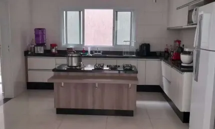 Casa com 3 quartos à venda na Princesa Izabel, 69, Jardim Vila Galvão, Guarulhos por R$ 1.170.000