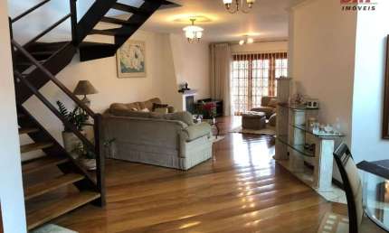 Casa com 4 quartos à venda na Rua Santo Antônio, 250, Vila Galvão, Guarulhos por R$ 1.950.000
