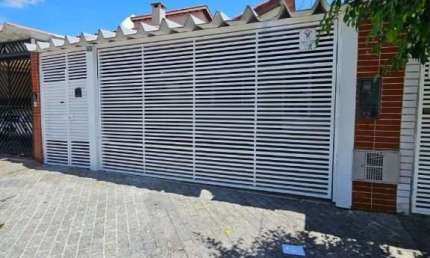 Casa com 3 quartos à venda na Rua Doutor Artur Bernardes, 330, Jardim Santa Francisca, Guarulhos por R$ 700.000