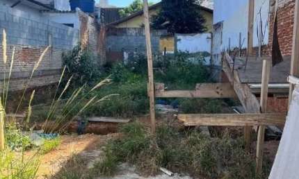 Terreno à venda na Tomás Édson, 108, Vila Pedro Moreira, Guarulhos por R$ 530.000