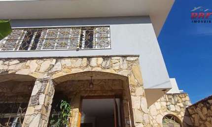 Casa com 3 quartos à venda na Rua Nossa Senhora de Lourdes, 447, Vila Galvão, Guarulhos por R$ 995.000