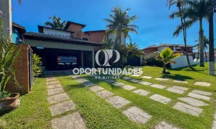 Casa à Venda em Bertioga - 4 Suítes, Piscina e Segurança 24h no Bougainville