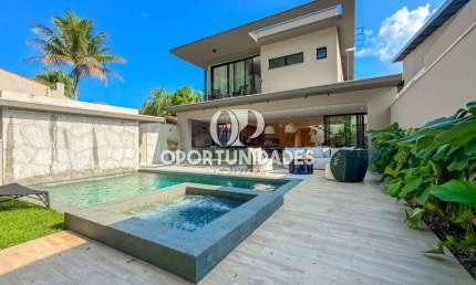 Luxuosa e Novíssima Casa À Venda com 362 m² I 6 Suítes, em Riviera de São Lourenço - Bertioga SP.