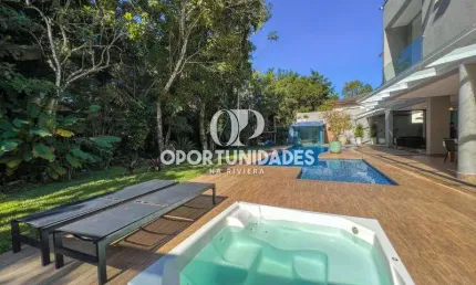Luxuosa Casa à Venda em Riviera de São Lourenço: 6 Suítes, Piscina e Alta Gastronomia