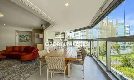Luxuoso Apartamento à Venda, Pé na Areia, 5 Dormitórios em Riviera de São Lourenço, Bertioga SP.