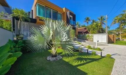 Casa À Venda, Alto Padrão, 5 Suítes, 459,96m²,  em Riviera de São Lourenço Bertioga SP.