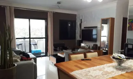 Apartamento á venda com 2 dormitórios e 2 vagas no morumbi