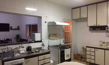 Excelente casa, 132M², 04 dorms (01 suite) , 02 Vagas de garagem