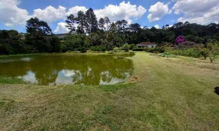 Sítio com 10.000 m² Embu guaçu com Casa de 250m² 3 dormitórios  2 Suítes