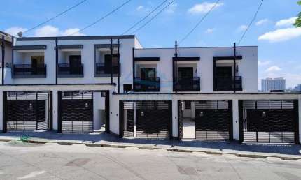 Sobrado para Venda em Osasco, Bela Vista, 3 dormitórios, 1 suíte, 2 banheiros, 5 vagas