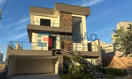 Casa à venda no Condomínio Bella Vittá no bairro Currupira em Jundiaí - SP