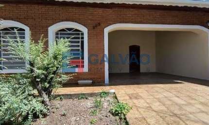 Casa à venda no bairro Vila Liberdade em Jundiaí - SP