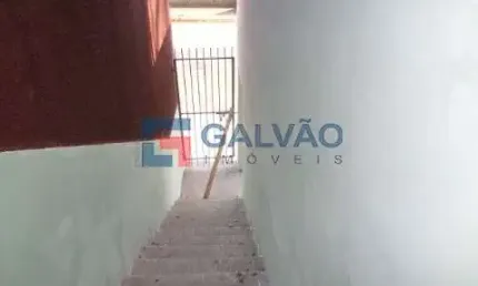 Casas e salão à venda no Bairro Colônia em Jundiaí - SP