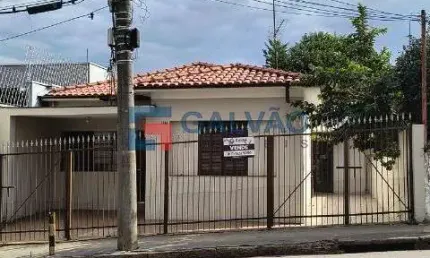 Casa à venda no Jardim Pacaembu/Bairro Colonia em Jundiaí - SP