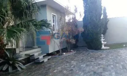 Casa à venda em condomínio fechado no Bairro Jundiaí-Mirim em Jundiaí - SP