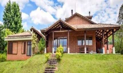 Casa à venda em condomínio fechado no Bairro Caxambu em Jundiaí - SP