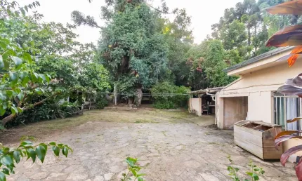 Terreno à venda na Rua Mateus Leme, 1091, Bom Retiro, Curitiba
