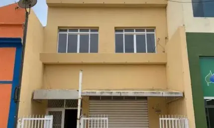 Salão Comercial para Locação em Atibaia, Centro, 2 banheiros, 1 vaga