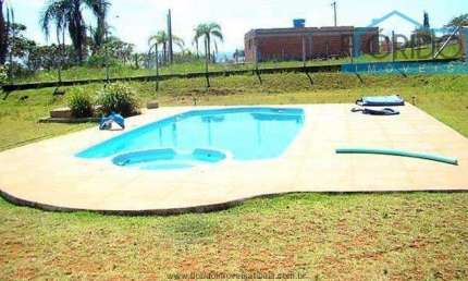 Casa em Condomínio para Venda em Bom Jesus dos Perdões, Condomínio Country Félix, 3 dormitórios, 3 suítes, 4 banheiros, 10 vagas