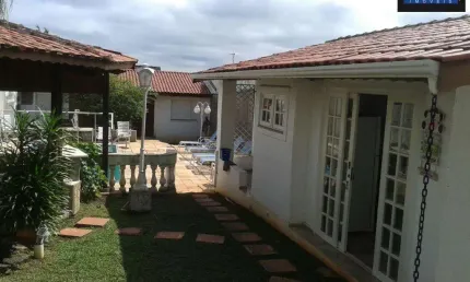 Casa para venda em atibaia, vila gíglio, 4 dormitórios, 1 suíte, 2 banheiros, 6 vagas