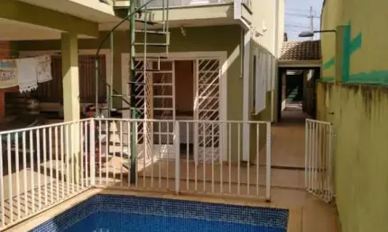 Casa para Venda em Atibaia, Nova Atibaia, 3 dormitórios, 1 suíte, 2 banheiros, 2 vagas