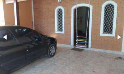 Casa para Venda em Atibaia, Loanda, 2 dormitórios, 1 suíte, 2 banheiros, 2 vagas