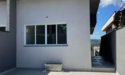Casa para Venda em Atibaia, Jardim Do Lago, 3 dormitórios, 1 suíte, 2 banheiros, 2 vagas