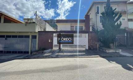 Casa para Venda em Atibaia, Jardim Maristela, 3 dormitórios, 1 suíte, 2 banheiros, 3 vagas