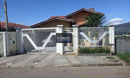 Casa para Venda em Atibaia, Jardim Do Lago, 3 dormitórios, 1 suíte, 2 banheiros, 2 vagas