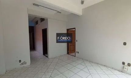 Salão Comercial para Locação em Atibaia, Centro, 2 banheiros