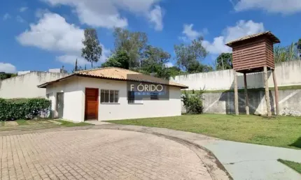 Casa em Condomínio para Venda em Atibaia, Jardim Estância Brasil, 3 dormitórios, 1 suíte, 2 banheiros, 2 vagas
