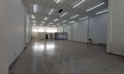 Salão Comercial para Locação em Atibaia, Centro, 4 banheiros, 1 vaga